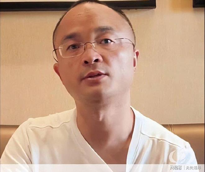 一双战靴,双向奔赴!东风风神为楚超襄阳队全员换战靴