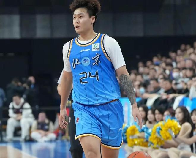 力压沙特门将奥韦斯,巴尔韦德当选FIFA全场最佳球员