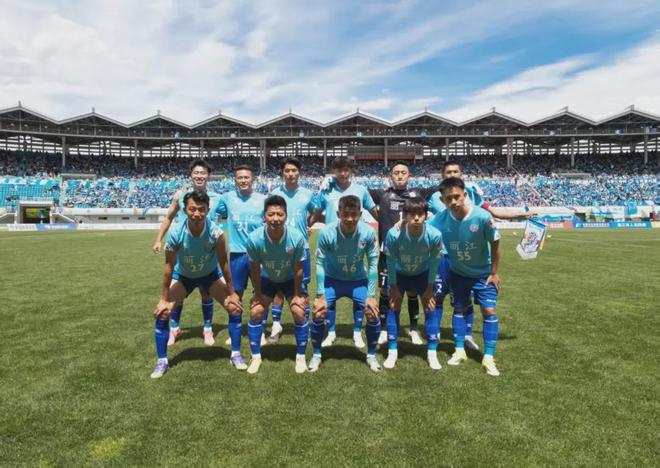 公牛集团,从1500亿跌落!