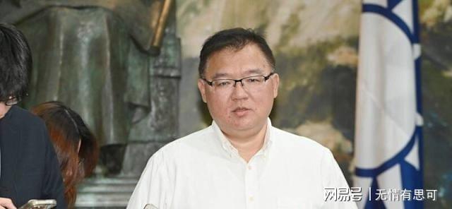 排面！多名老板直接招募！詹姆斯终究服软了！！
