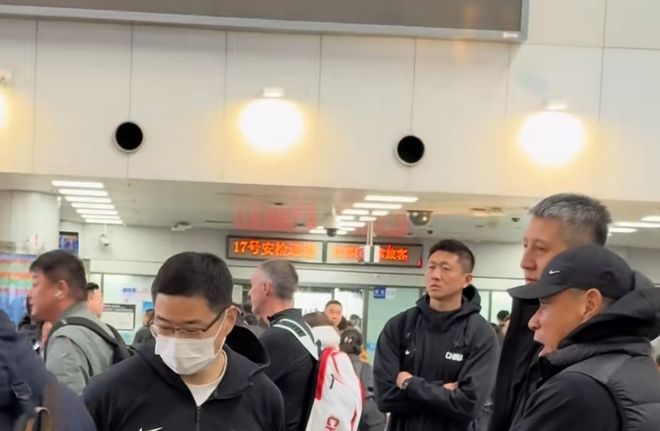 想绕开中国?越南野心越来越大,黎明兴放话:这场硬仗必须赢