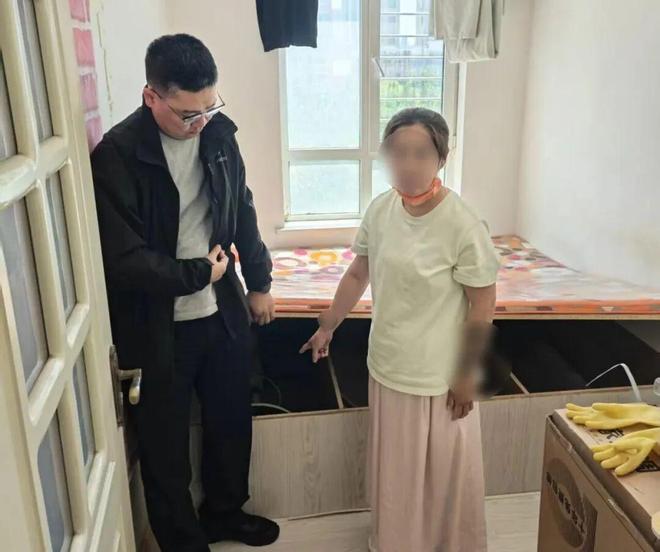 东体：成都上半年家底够厚，各队对第二名兴趣也不高