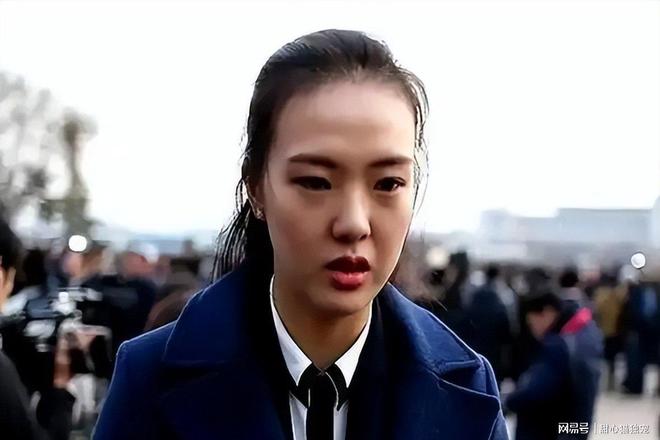 苏州这天:膀大腰圆的刘亦菲陈妍希,给内娱“排骨精们”上了一课