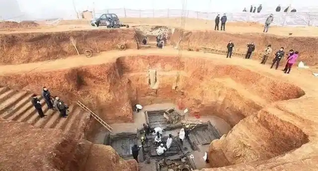 米体：罗马盯上加纳乔和莫雷拉，希望进一步提升球队的威胁性