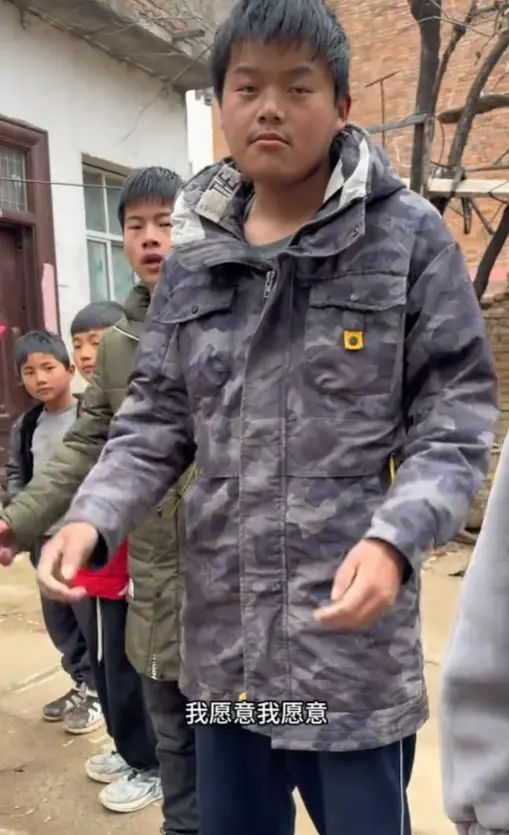 姆巴佩回应“受伤被换下”
