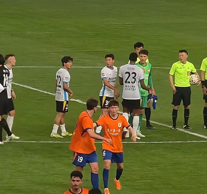 前国脚任航现场看世界杯:这么近那么远,梦想不该停止向前