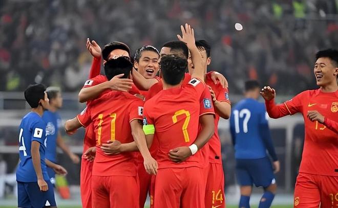 湖人官宣,放弃14人!詹姆斯在内,还有安东尼和霍华德?
