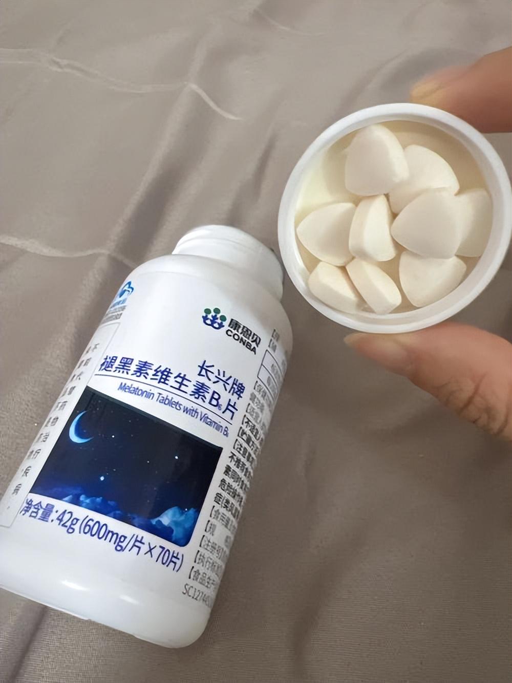 温网次日28个抢七看呆球迷，紫薇险胜谢尔顿出局，小钢炮吞蛋逆转