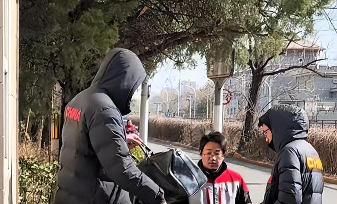 想绕开中国?越南野心越来越大,黎明兴放话:这场硬仗必须赢